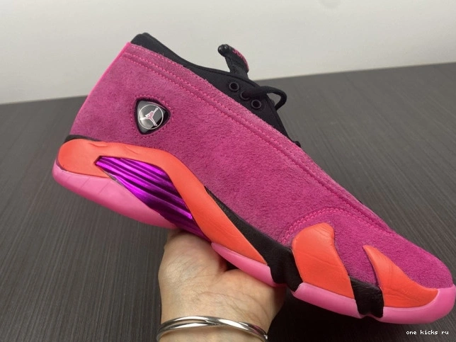 Rep 14 Jordan Low Pink (W) DH4121-600 Shocking Retro 0714